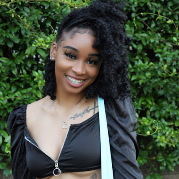 deishonna12